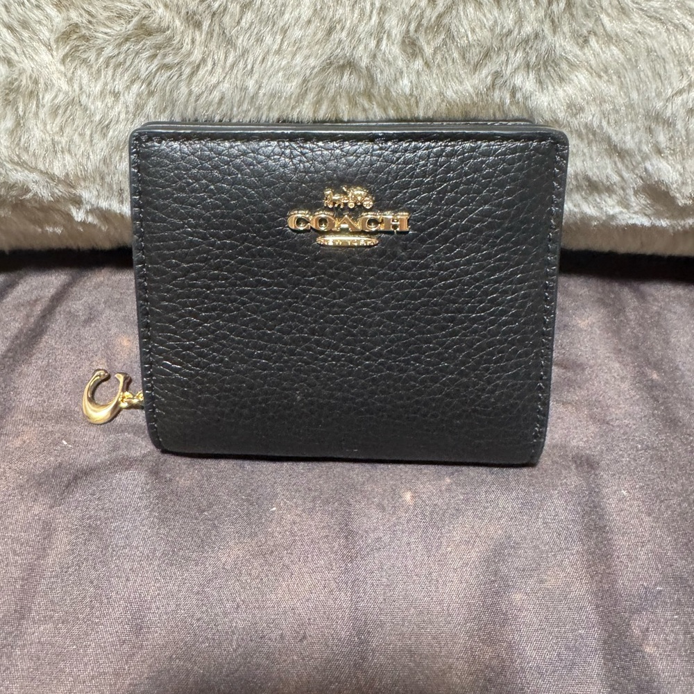 BRAND NEW NEVER USED Coach Black Leather Wallet